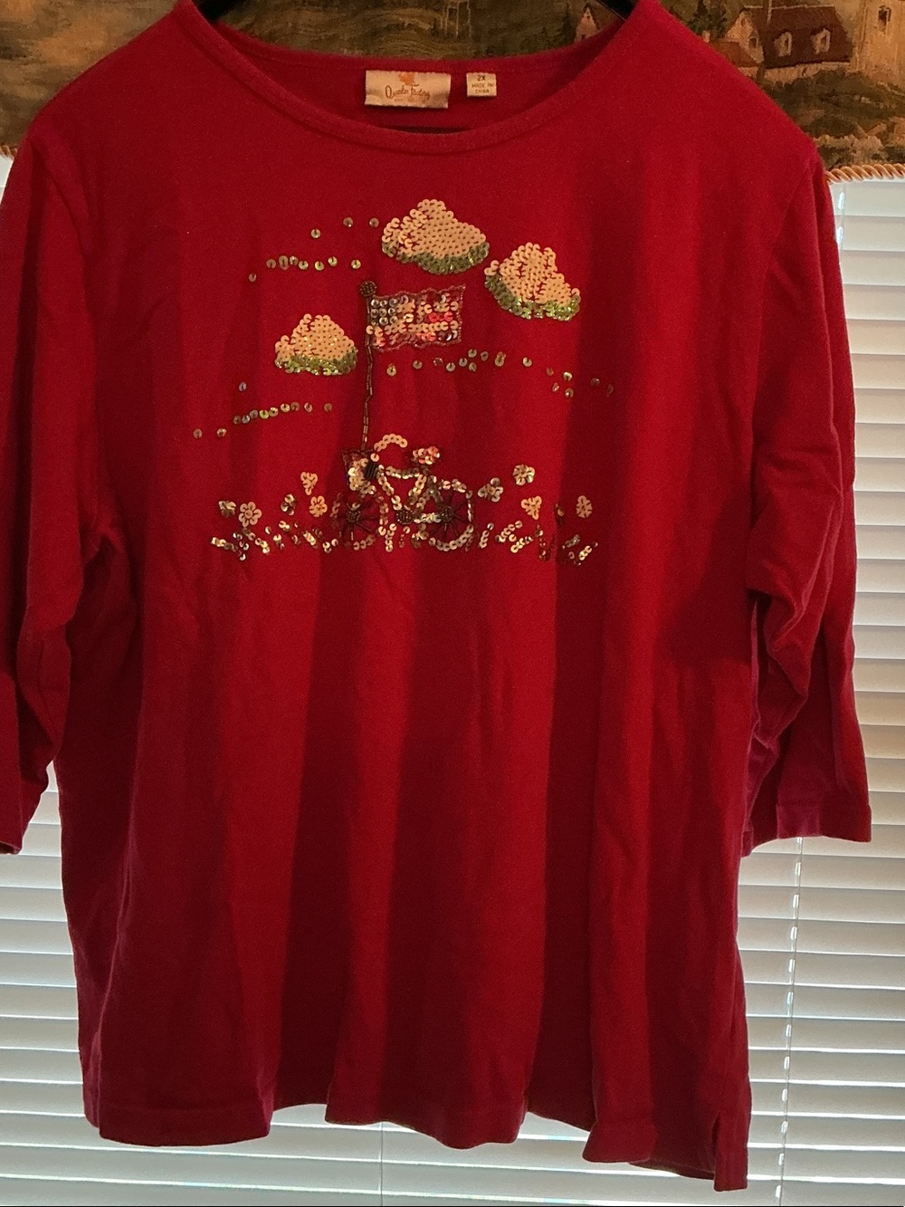 Quacker Factory Red Sequin Embellished Women’s Top